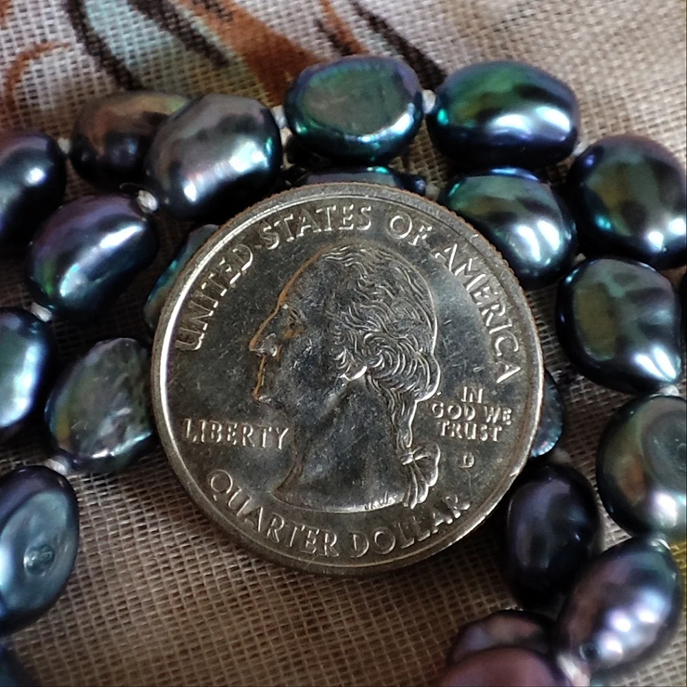Peacock Freshwater Pearl Blue Gray Green Purple Single Strand Necklace Oil Slick